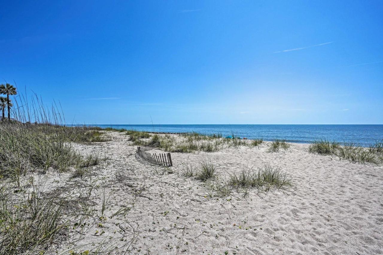 Beachfront Edisto Island Townhome With Screened Porch Kültér fotó